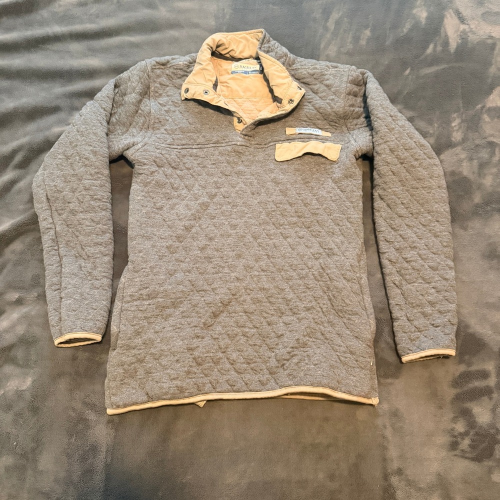 Magellan Outdoors Flex Quilted Pullover Snap Neck Grey Tan Mens Small S